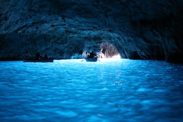 Excursion en bateau à Sorrente et Capri avec baignade et plongée en apnée